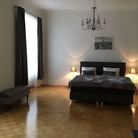 Apartment Im Biedermeierhaus Graz
