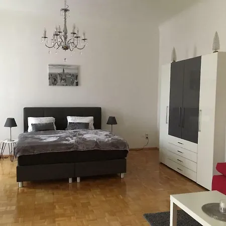 Im Biedermeierhaus Апартаменты *