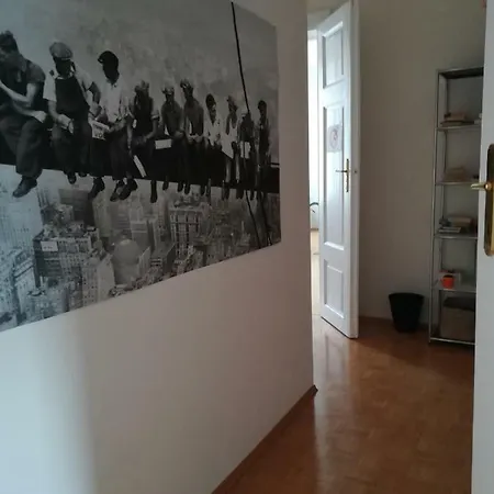 Апартаменты Im Biedermeierhaus Грац