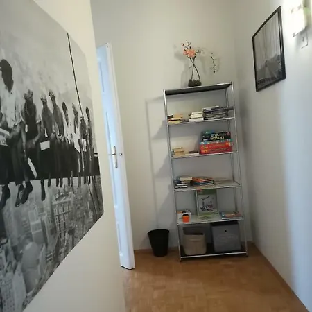 Apartment Im Biedermeierhaus *